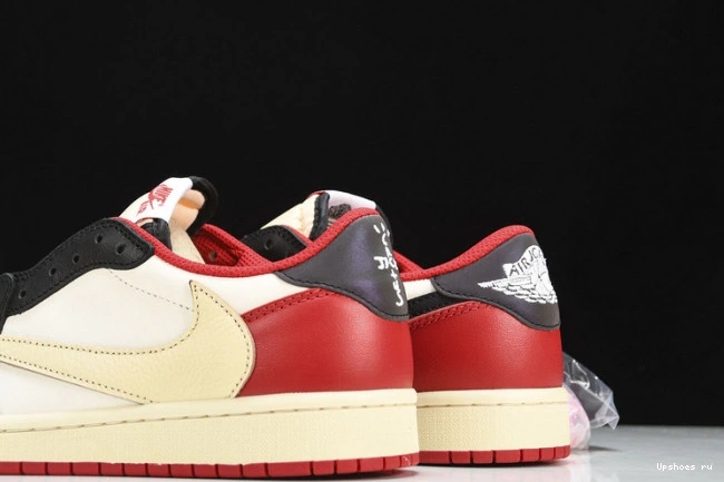 OG LOW TRAVIS  SCOTT DM7866--140  SP 1 JORDAN RETRO 0305